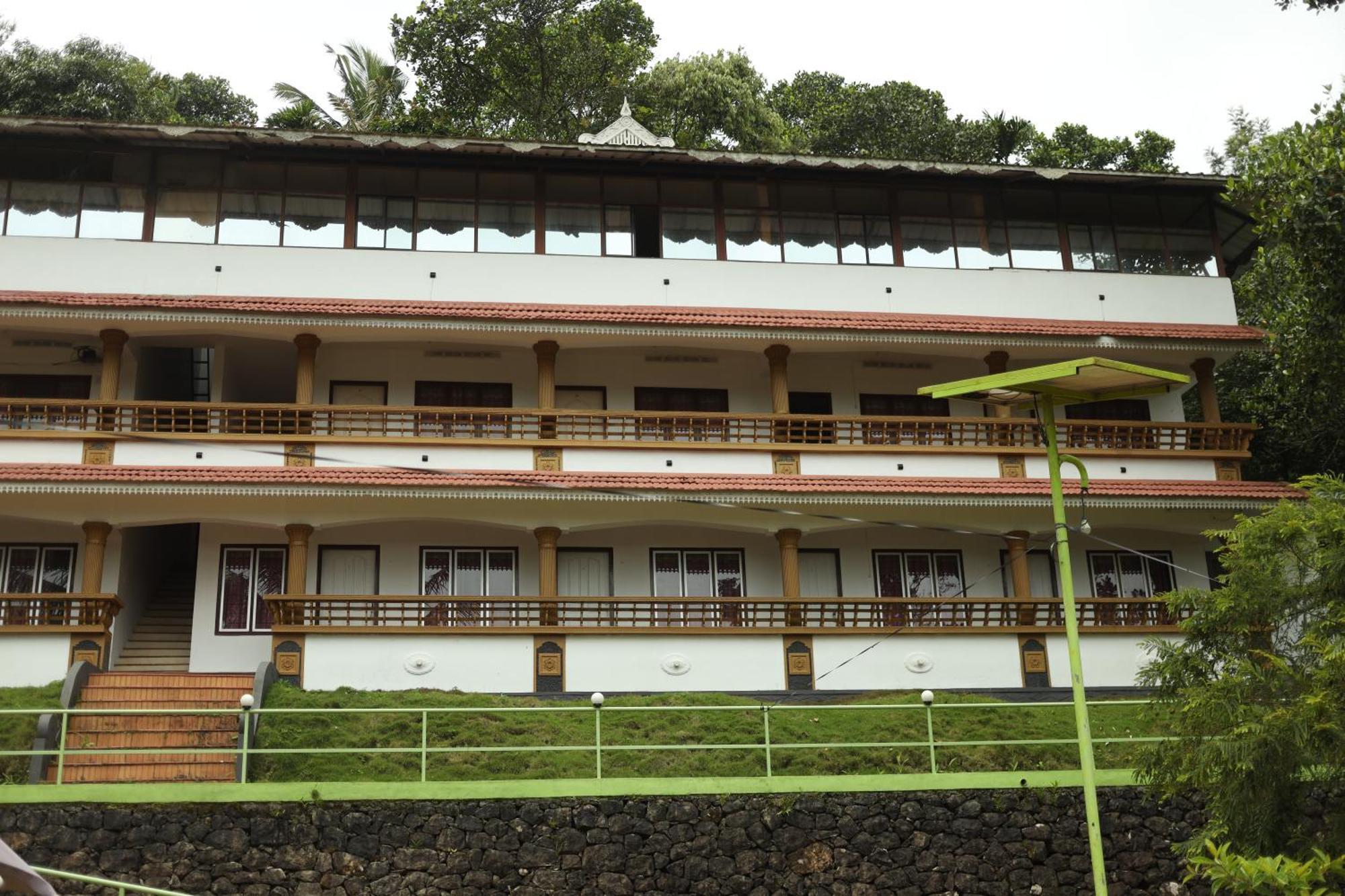 Ashramam Health Resort Kattappana Exterior photo